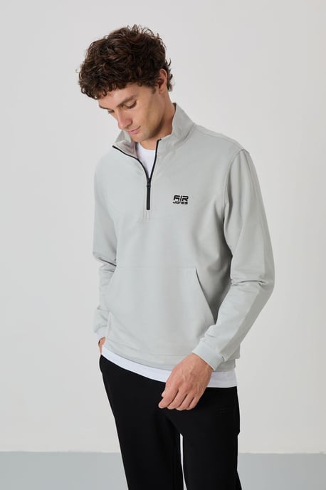 Men's Zip-Front Sweatshirt And Pants Set - Image 2
