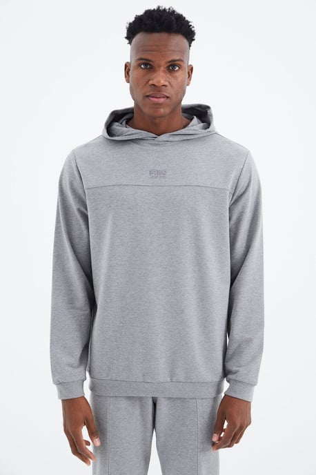 Men's Hooded Sweatshirt And Pants Set - Image 4