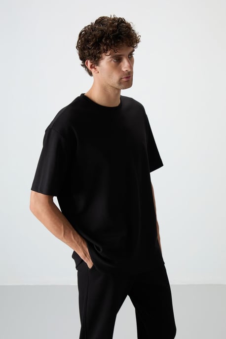Heren Oversized T-shirt en Broek Set - Image 6
