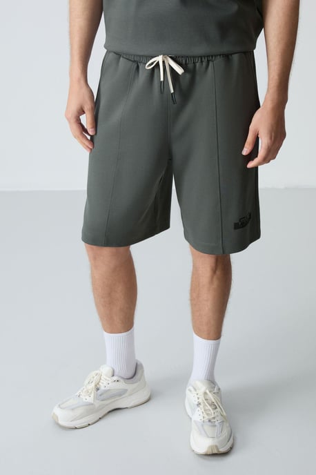 Heren Oversized T-shirt en Shorts Set - Image 3