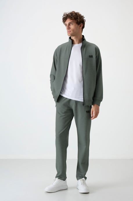 Men's Knit Fleece Sweatshirt And Pants Set - Image 4