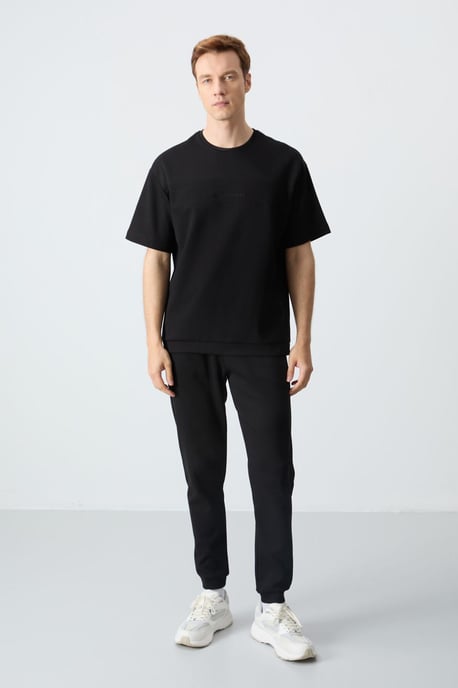 Mäns Oversized T-shirt och Byxor Set - Image 1