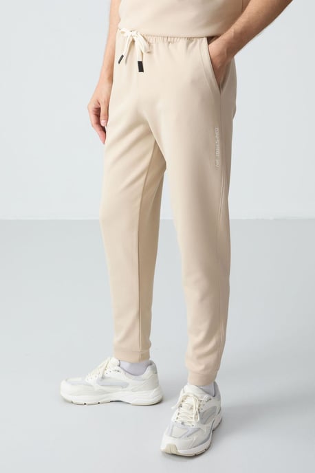 Herrar Oversized T-shirt och Byxset - Image 6