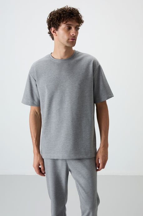Heren Oversized T-shirt en Broek Set - Image 2