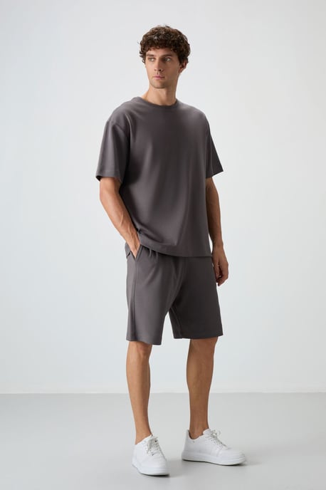 Oversized T-Shirt en Shorts Set - Image 1