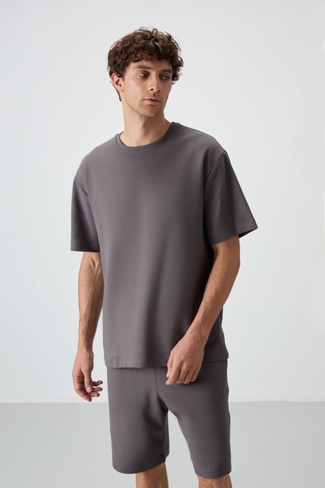 Oversized T-Shirt en Shorts Set - Image 2