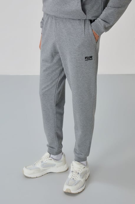 Men's Zip-Front Sweatshirt And Pants Set - Image 5