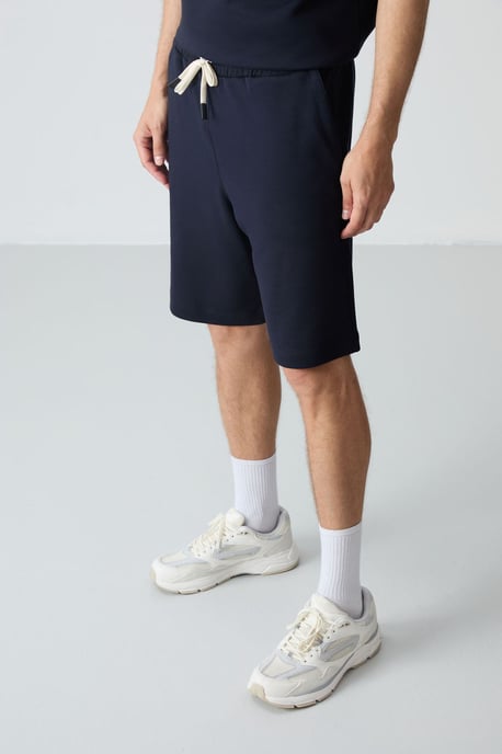 Herrar överdimensionerad T-shirt och shorts-set i bomullsblandning - Image 6
