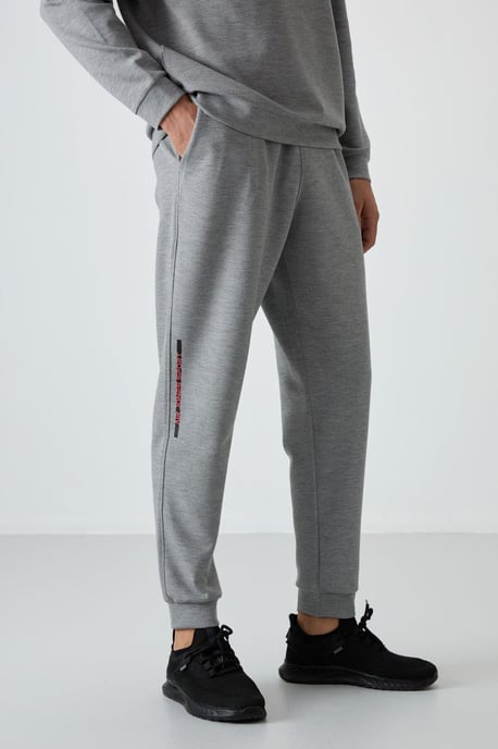 Herrarnas ribbstickade sweatshirt och byxor set - Image 4