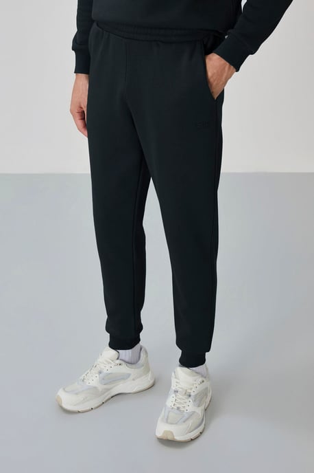 Men's Cotton-Polyester Fleece Sweatshirt And Pants Set - Image 3