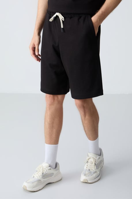 Herrars oversized t-shirt och shorts set i bomullsblandning - Image 5