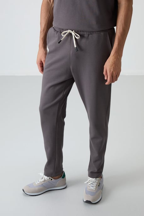 Heren Oversized T-shirt en Broek Set - Image 4