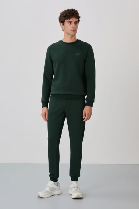 Men's Cotton-Polyester Fleece Sweatshirt And Pants Set - Image 5