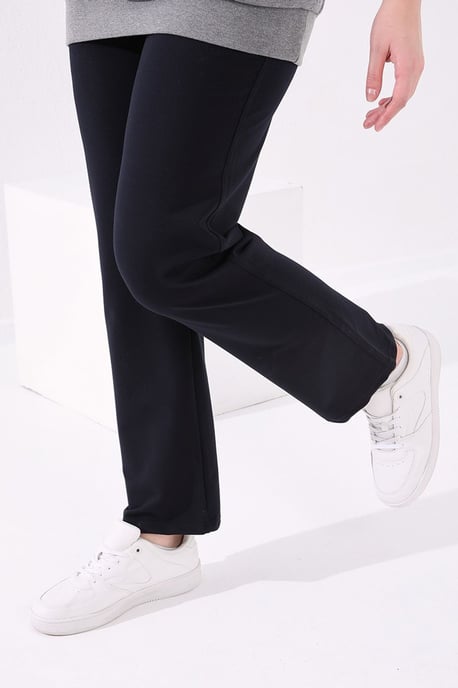 Kvinnors Rakbenade Stickade Sweatpants - Image 3
