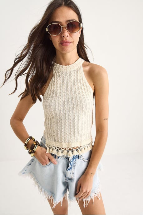 Gestructureerde Halternek Fitted Crop Blouse - Image 2