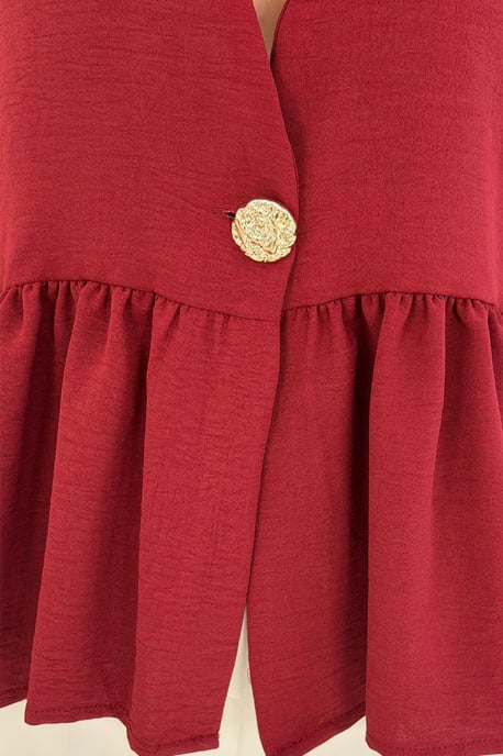 V-Neck Buttoned Sleeveless Blouse - Image 4