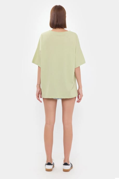 Basic Short Sleeve Round Neck T-Shirt - Image 4