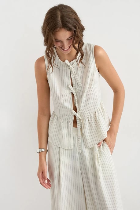 Gestreepte Mouwloze Blouse met Ronde Hals - Image 1