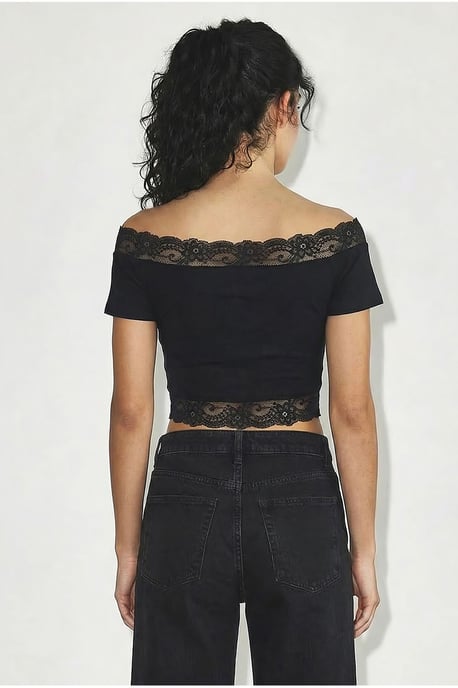 Schoudervrije Blouse met Kanten Details - Image 6