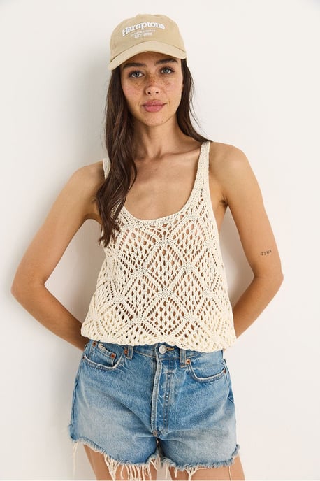 Kanten Gevoerde Crew Neck Crop Blouse - Image 2