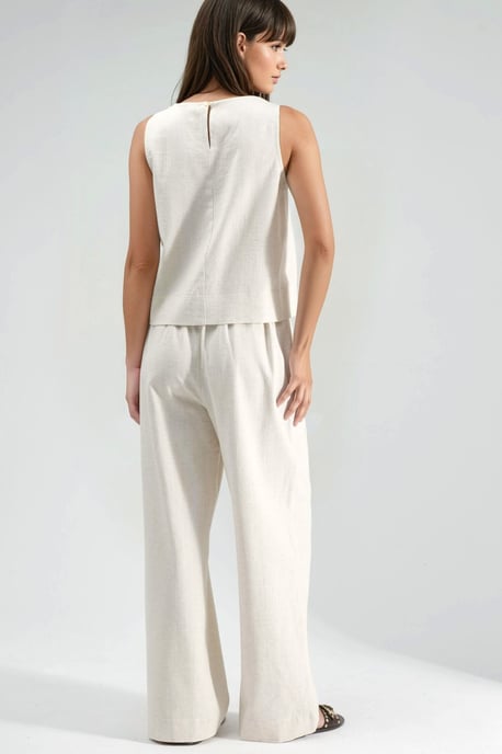 Linen Sleeveless Blouse & Pocketed Pants Set - Image 3
