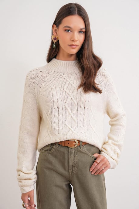 Argyle Pattern Ribbed Half Turtleneck Sweater - Image 4
