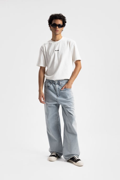 Avslappnad passform raka jeans - Image 2