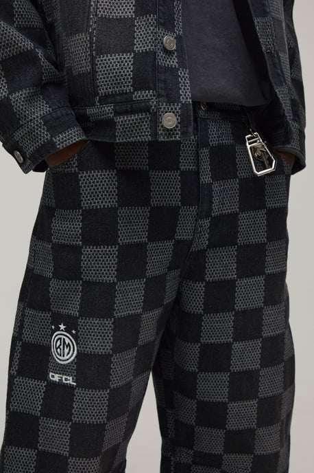 Barrel Fit Checkerboard Jacquard Denim Jeans - Image 3