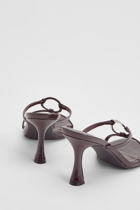Hardware Ring Detail Toe Post Heeled Mules - Image 4