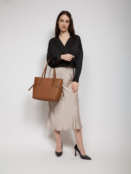 Michael Kors Tote Bag Luggage - Image 5
