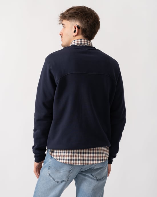 Badge Crew Neck Sweatshirt in Dark_Navy - Image 3