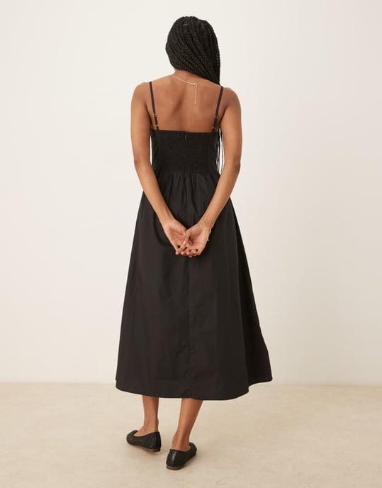 Glamorous poplin midi dress with tie bust in black - Image 4
