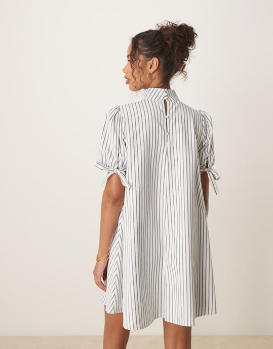 Glamorous high neck mini smock dress in white and black stripe - Image 3