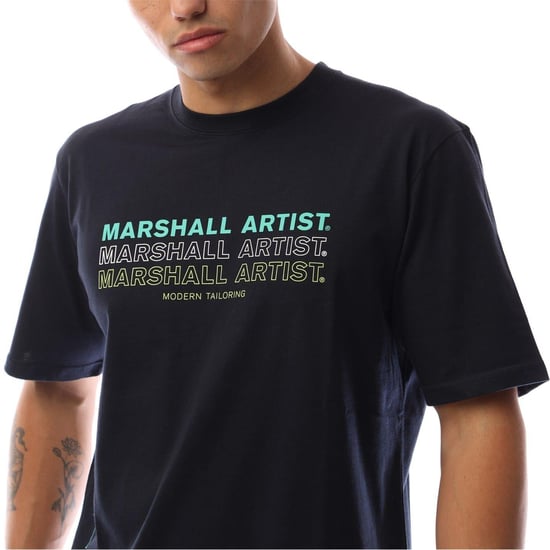 Marshall Artist Heren Repeat Logo Regular T-Shirt (Marine) - Image 3