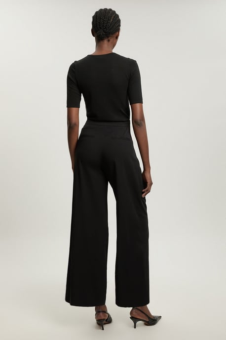 Tailored Wide Leg Pleat Detail Trouser - Image 3