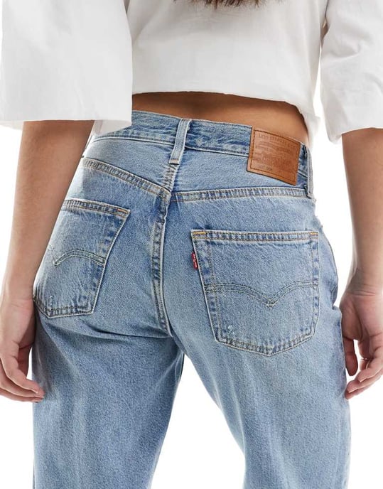 Levi's 501 '90s light weight denim jeans in light blue - Image 4