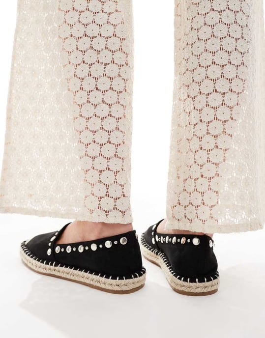 ASOS DESIGN Jeanie closed toe studded espadrilles in black - Image 2