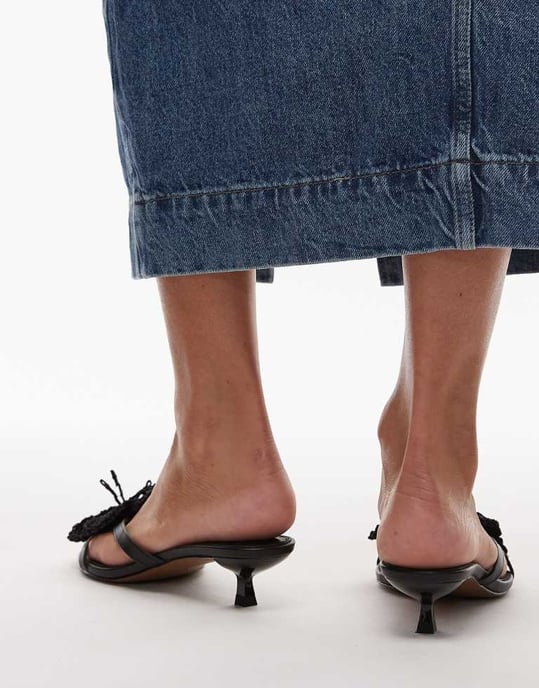 Topshop Ish kitten heeled sandal with knitted flower in black - Image 4