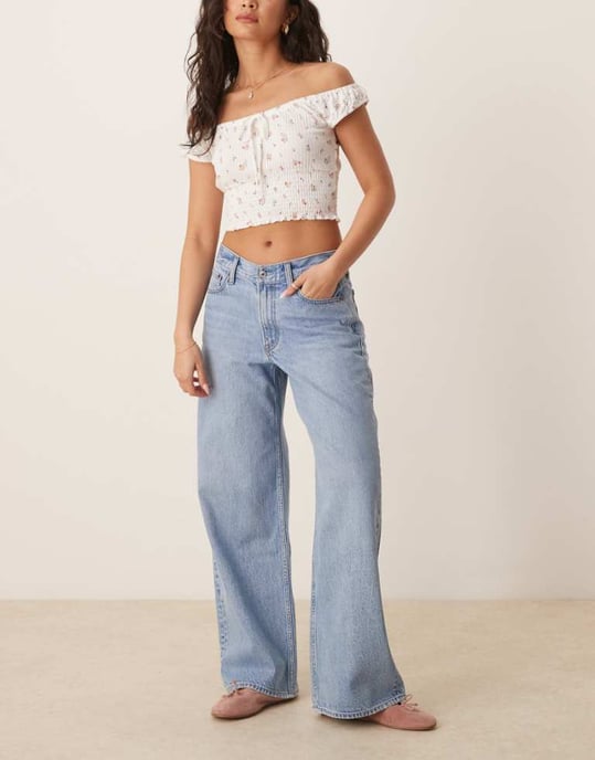 Abercrombie & Fitch curve love low rise ultra loose jeans in light wash - Image 1