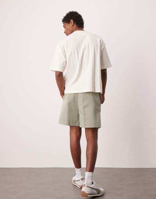 ASOS DESIGN smart bermuda shorts with front pleat and belt detail in green - Image 3