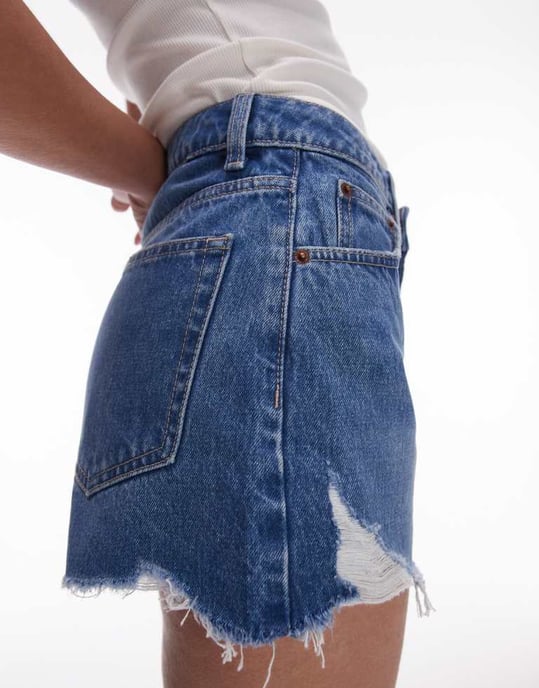 Topshop denim A-line mom shorts with rip in mid blue - Image 4