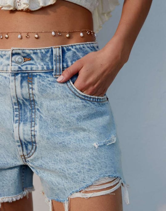 ASOS DESIGN denim A line short in lightwash blue - Image 3