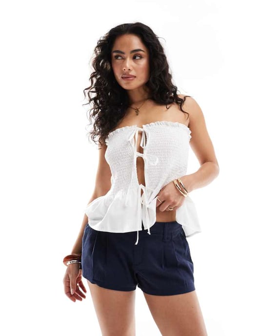 Hollister linen tailored shorts in navy - Image 4