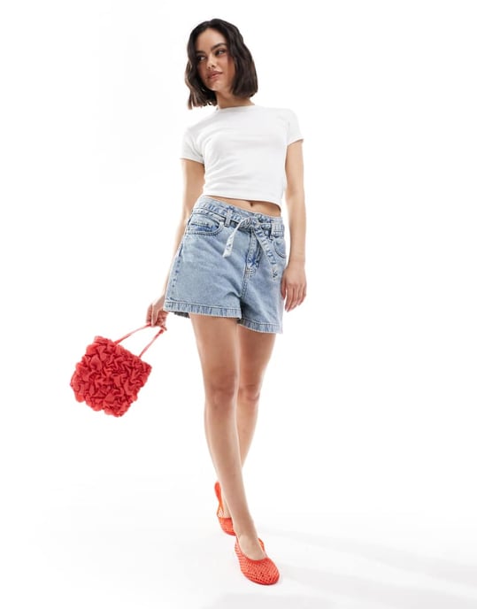 JJXX denim shorts with tie waist in light blue - Image 3