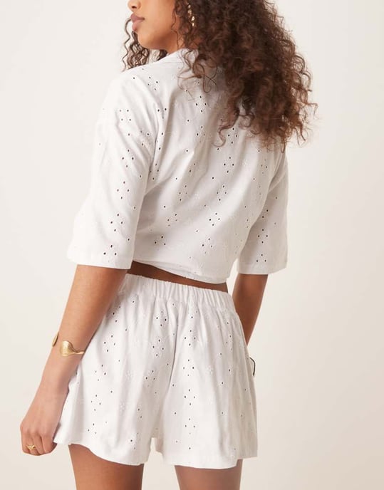 ASOS DESIGN broderie short in white - Image 4