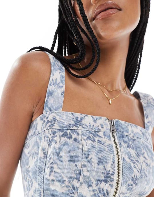 Levi's denim bustier top co-ord in blue floral co-ord - Image 2