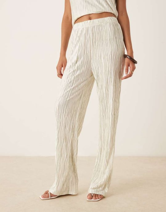 Vila high waist plisse wide leg trouser co-ord in pale silt green tie dye - Image 2