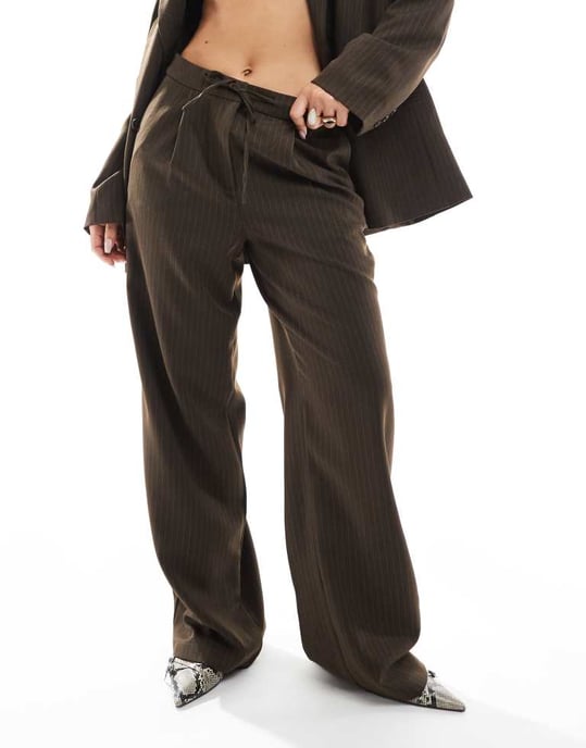 Pieces wide leg tailored trousers co-ord in chocolate brown pinstripe - Image 2