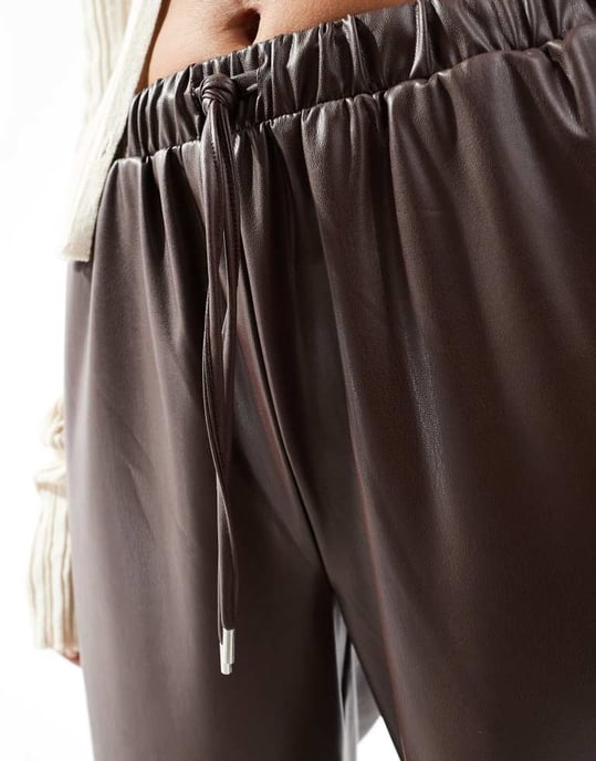 ASOS DESIGN leather look tie waist wide leg trousers in chocolate - Image 3