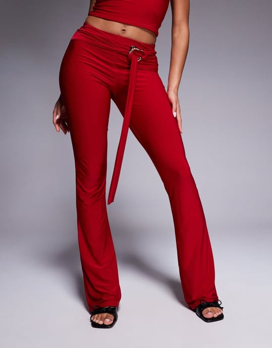 Kaiia exclusive double layered slinky gold hardware belt detail trouser co-ord in red - Image 4